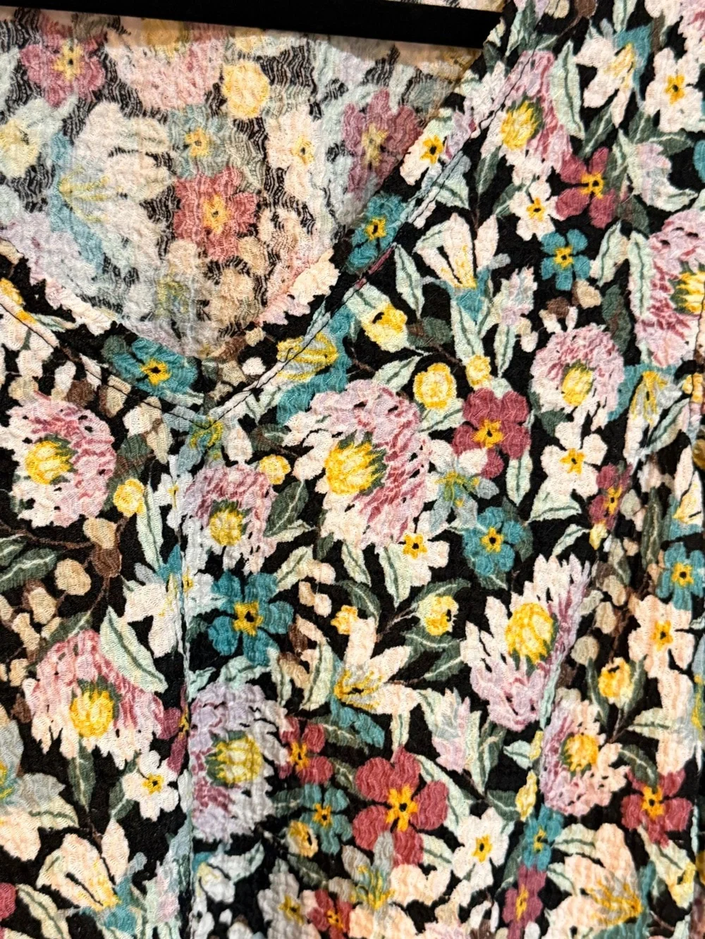 LOFT Floral Textured Puff Sleeve Top Size Large Romantic Cottagecore